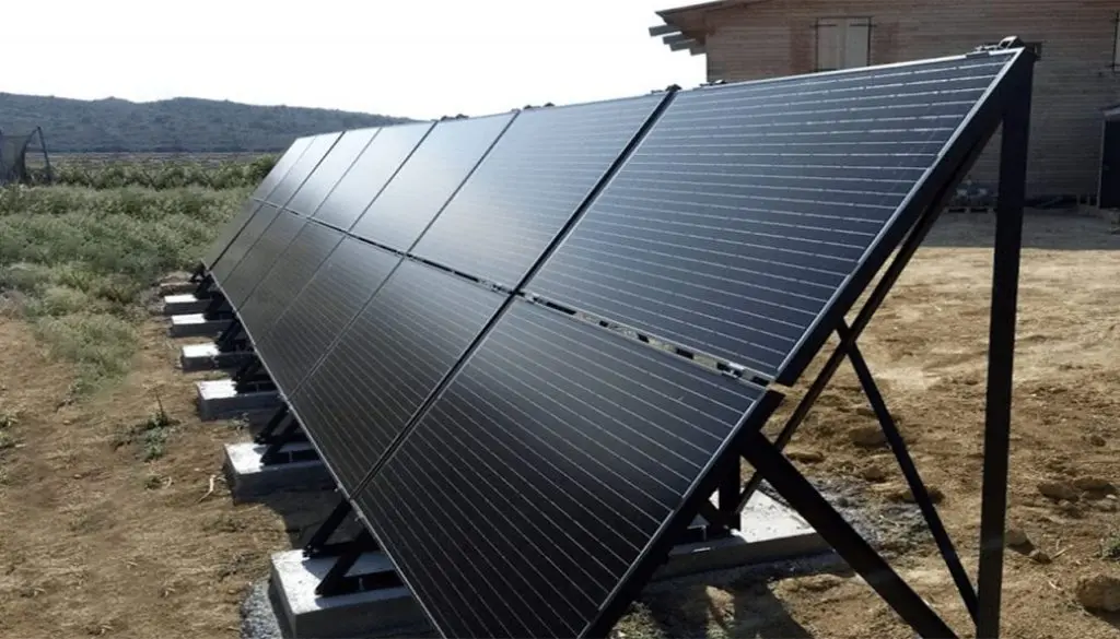 black mono solar panel
